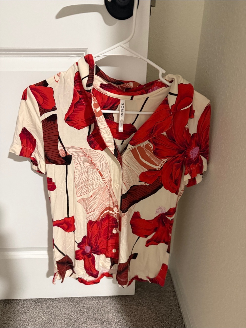 SONOMA Cream Button-Front Short Sleeve Top with Red Floral Pattern